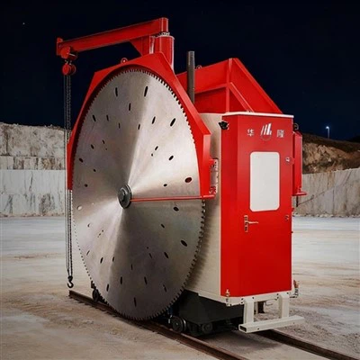 How does the temperature affect the performance of a rock cutting wire saw?